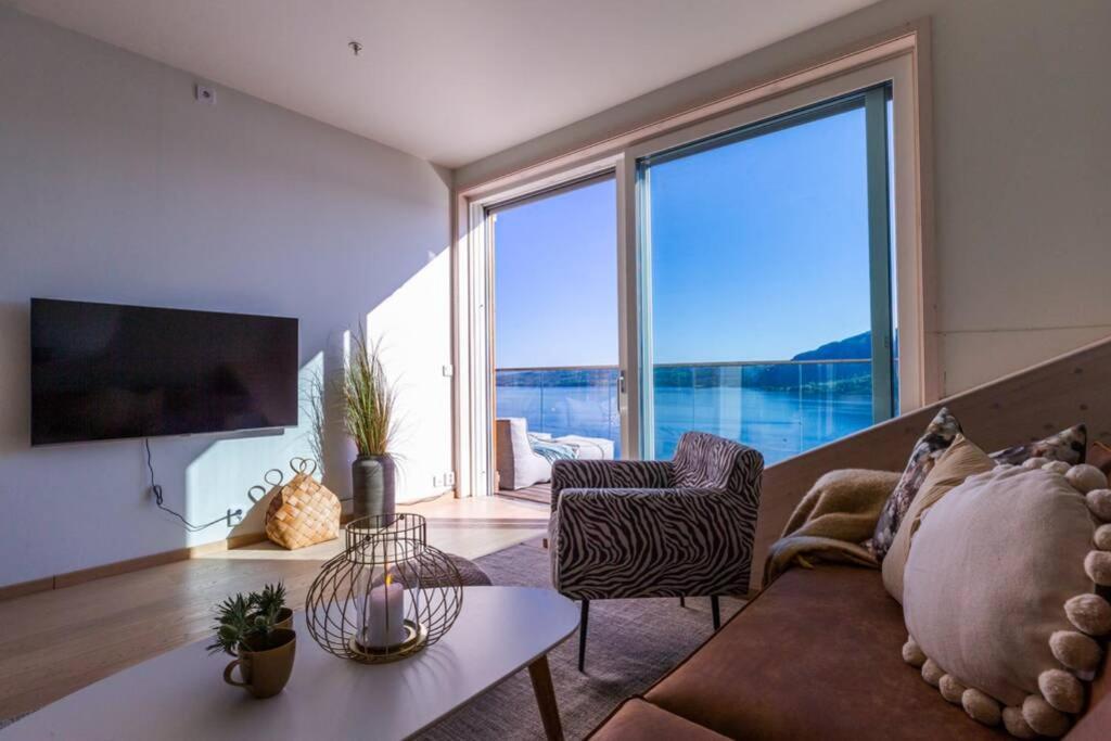 Mjossuite With Lovely View Ringsaker Экстерьер фото